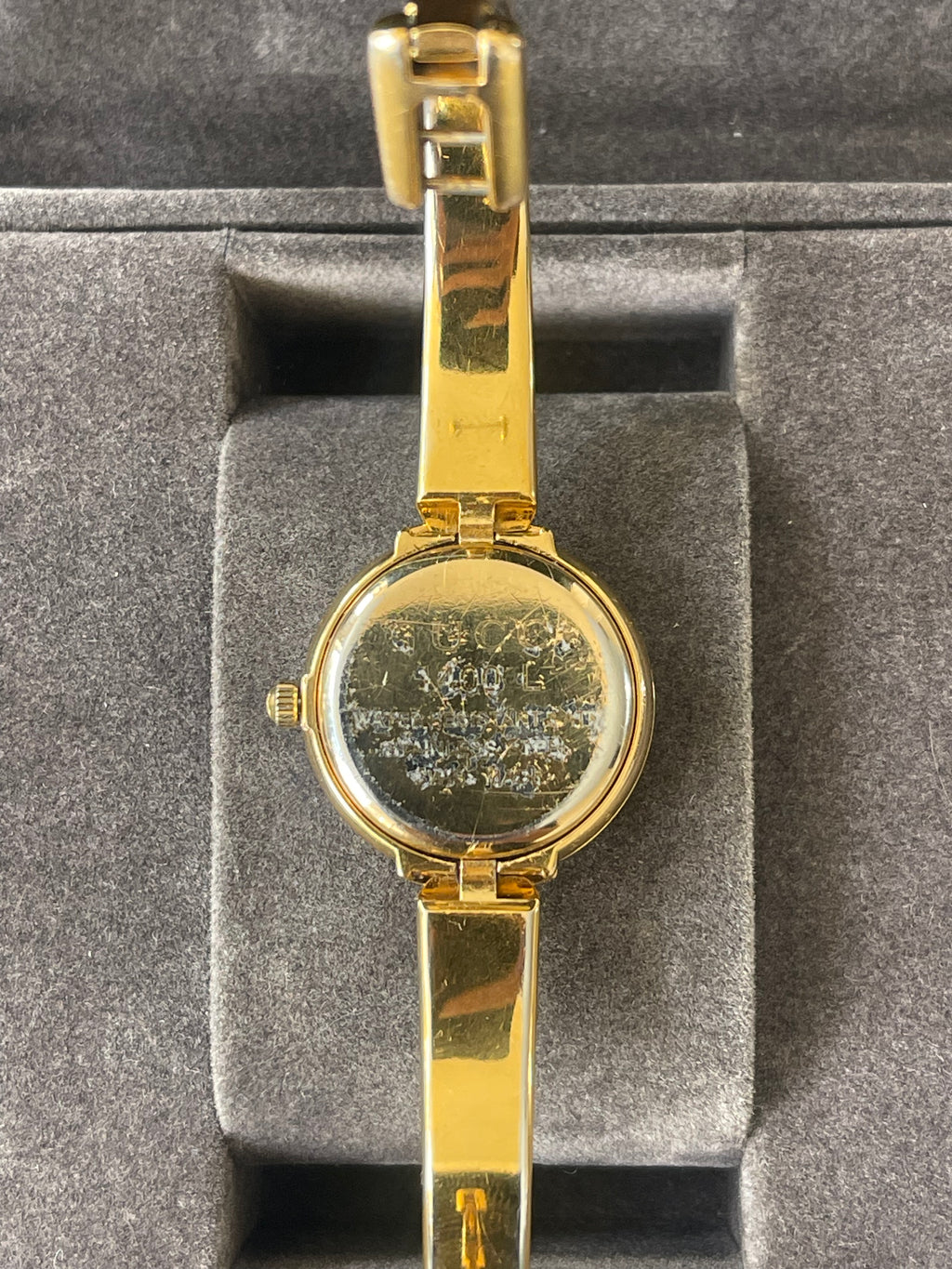 Gucci 1400L White Dial Gold-plated Wristwatch